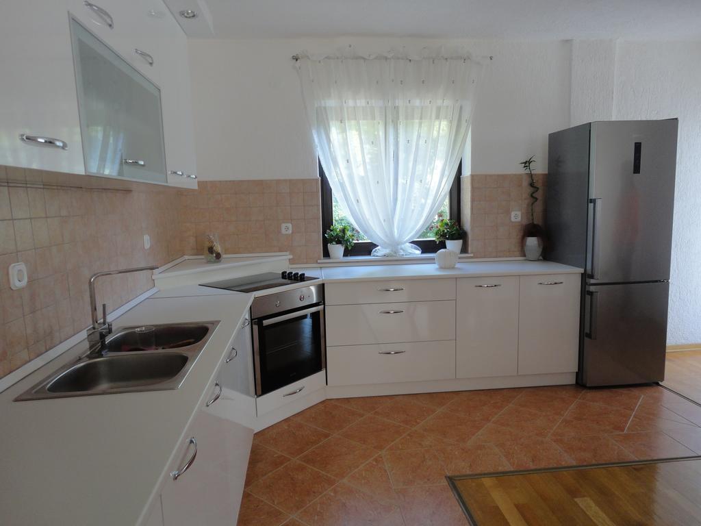 Apartment Mira Senj  Room photo
